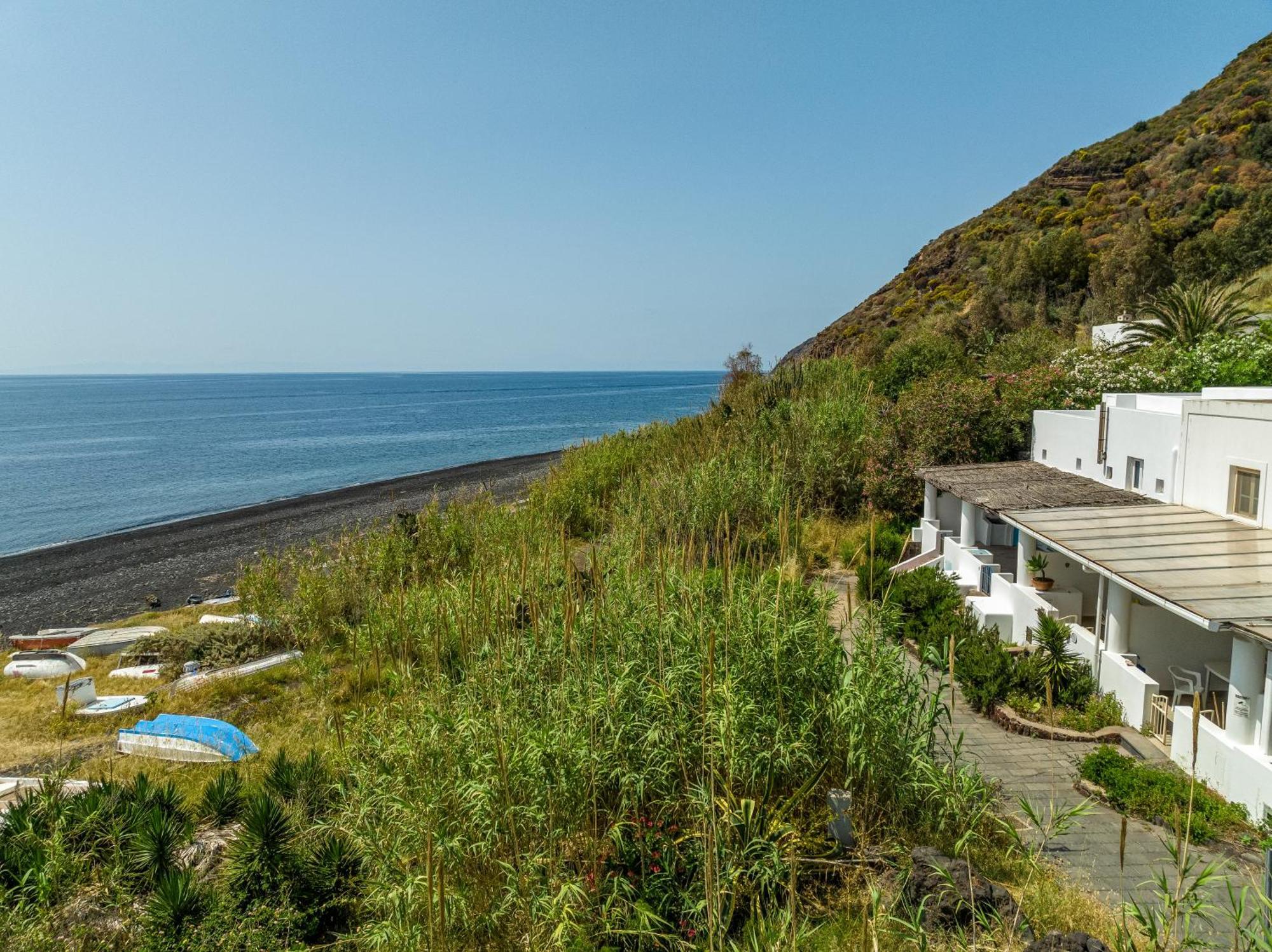 Villa Ginestra Sulla Spiaggia Di סטרומבולי מראה חיצוני תמונה