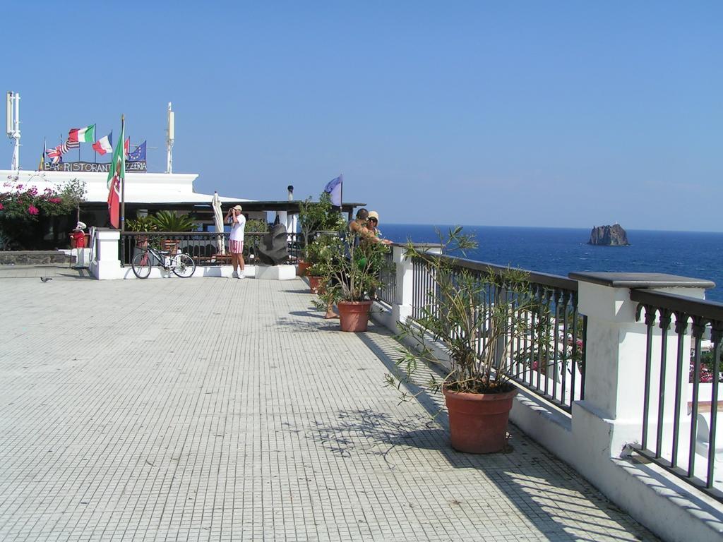Villa Ginestra Sulla Spiaggia Di סטרומבולי חדר תמונה