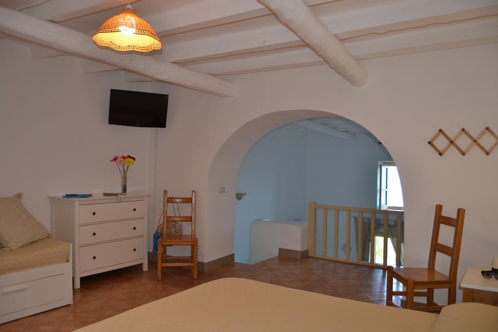 Villa Ginestra Sulla Spiaggia Di סטרומבולי מראה חיצוני תמונה